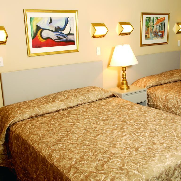 Grouse Inn West Vancouver Rom bilde