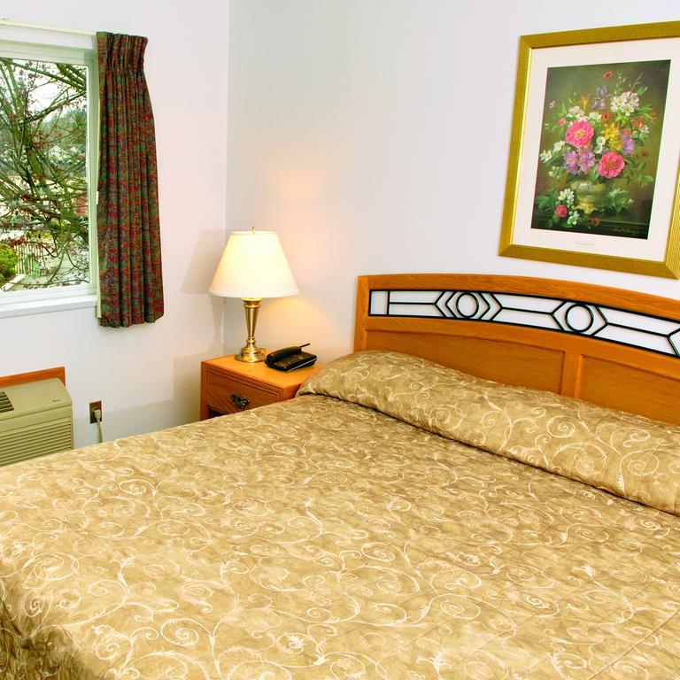 Grouse Inn West Vancouver Rom bilde